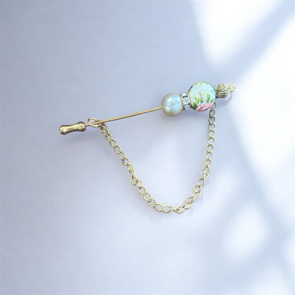 Vintage Stick Pin w/ Floral Enamel Bead Faux Pearl and Chain Gold tone